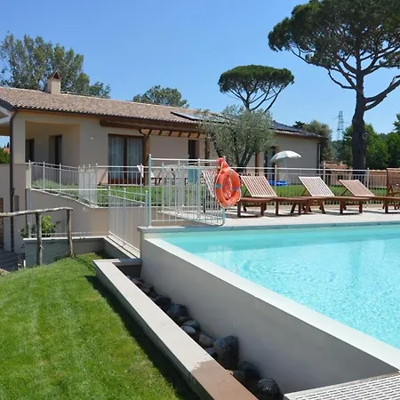 Le Bozze -villa Jenny Con Wi-fi, Posto Auto, Piscina A Sfioro A Villa
